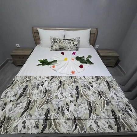 Irina's 8 Appartement